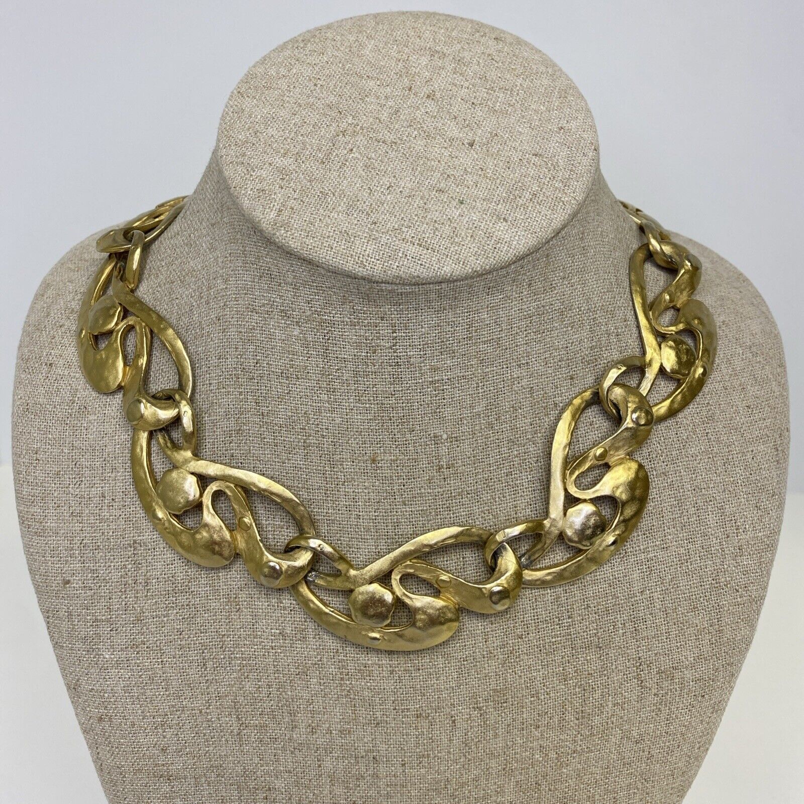 Fernando Originals Swirly Links Matte Gold Tone Collar Necklace Signed Fo Inc